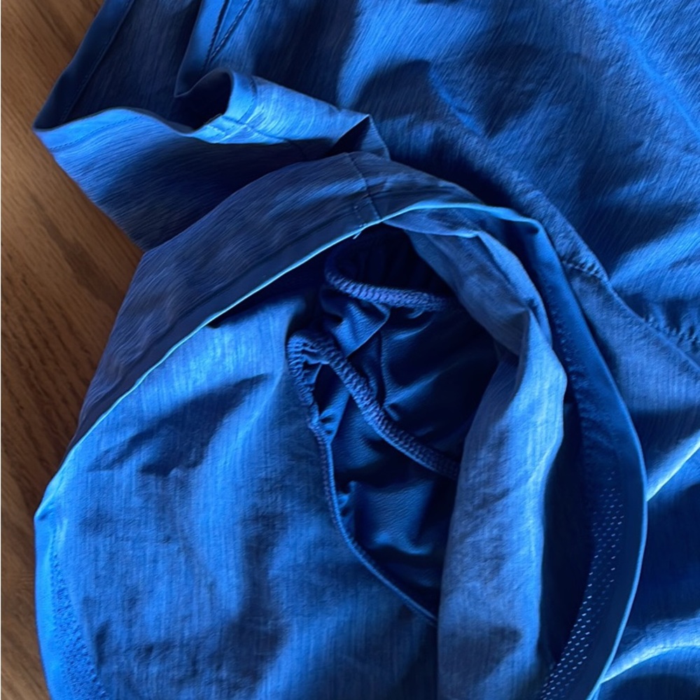 Nike Dri-fit Shorts (2) - Picture 9 of 10